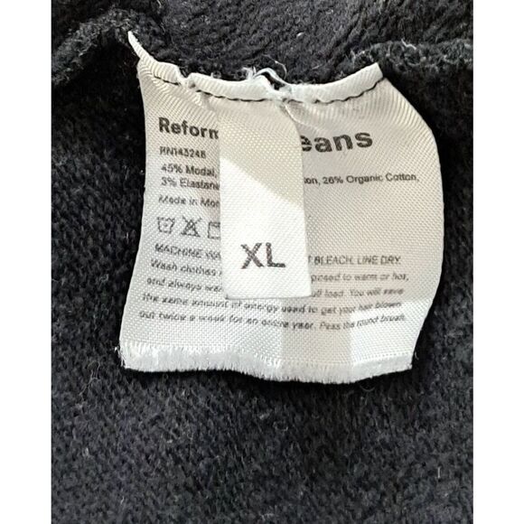 Reformation Hunter Cropped Sweatshirt Black - Picture 8 of 9